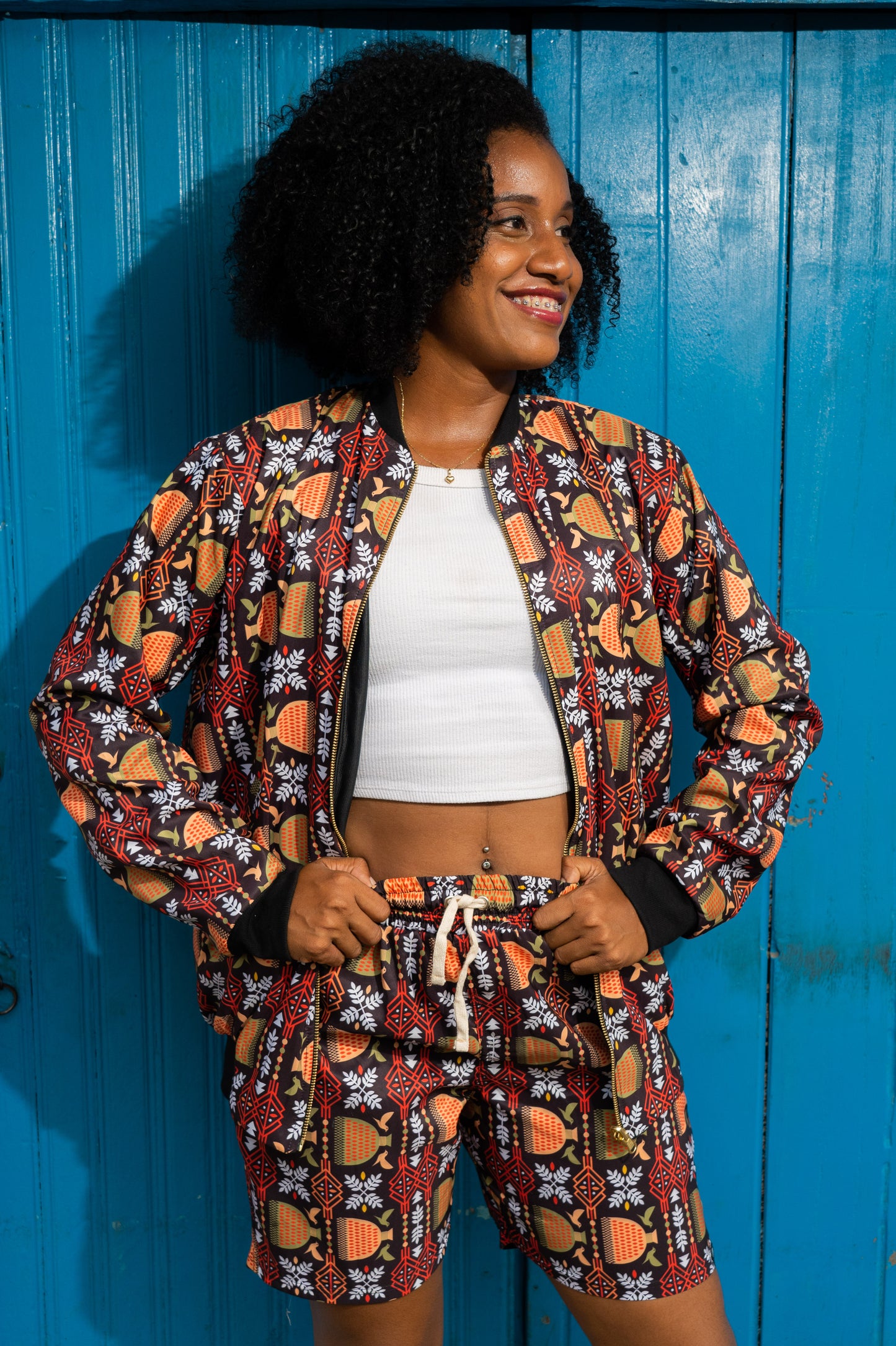 Chaqueta doble faz Puño de Arroz – diseño étnico colombiano Visaje Negro