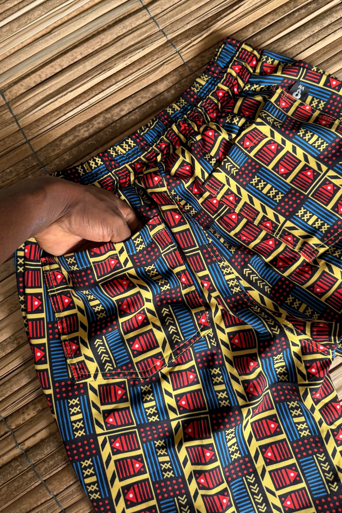 Pantalón unisex Estampado Diseño Vaivén de peces