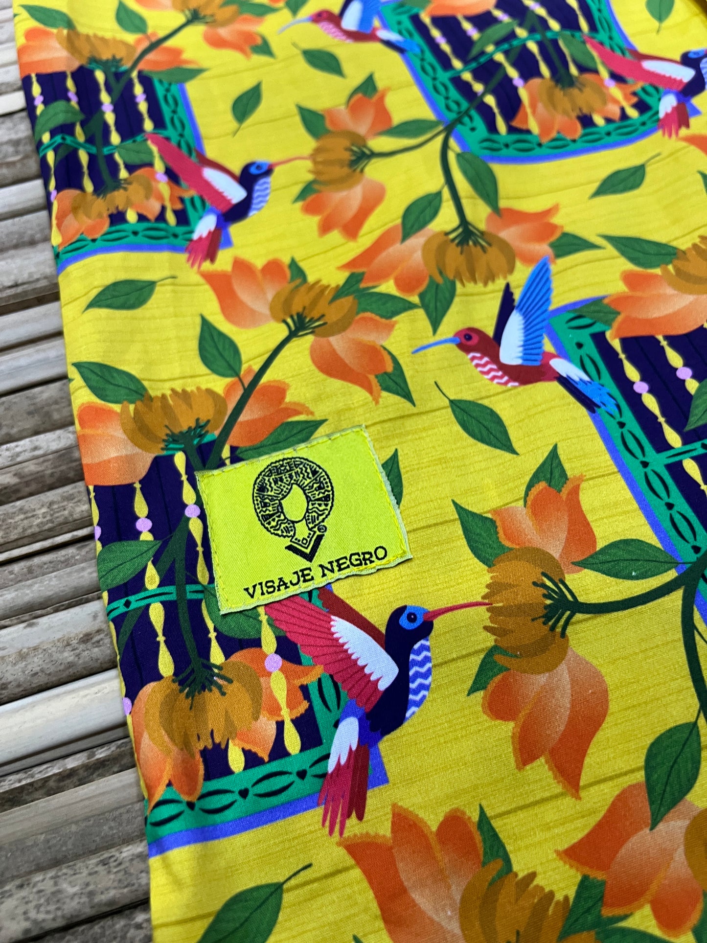 Camisa premium ALGODÓN. Ventana de bolillo con cuello inglés