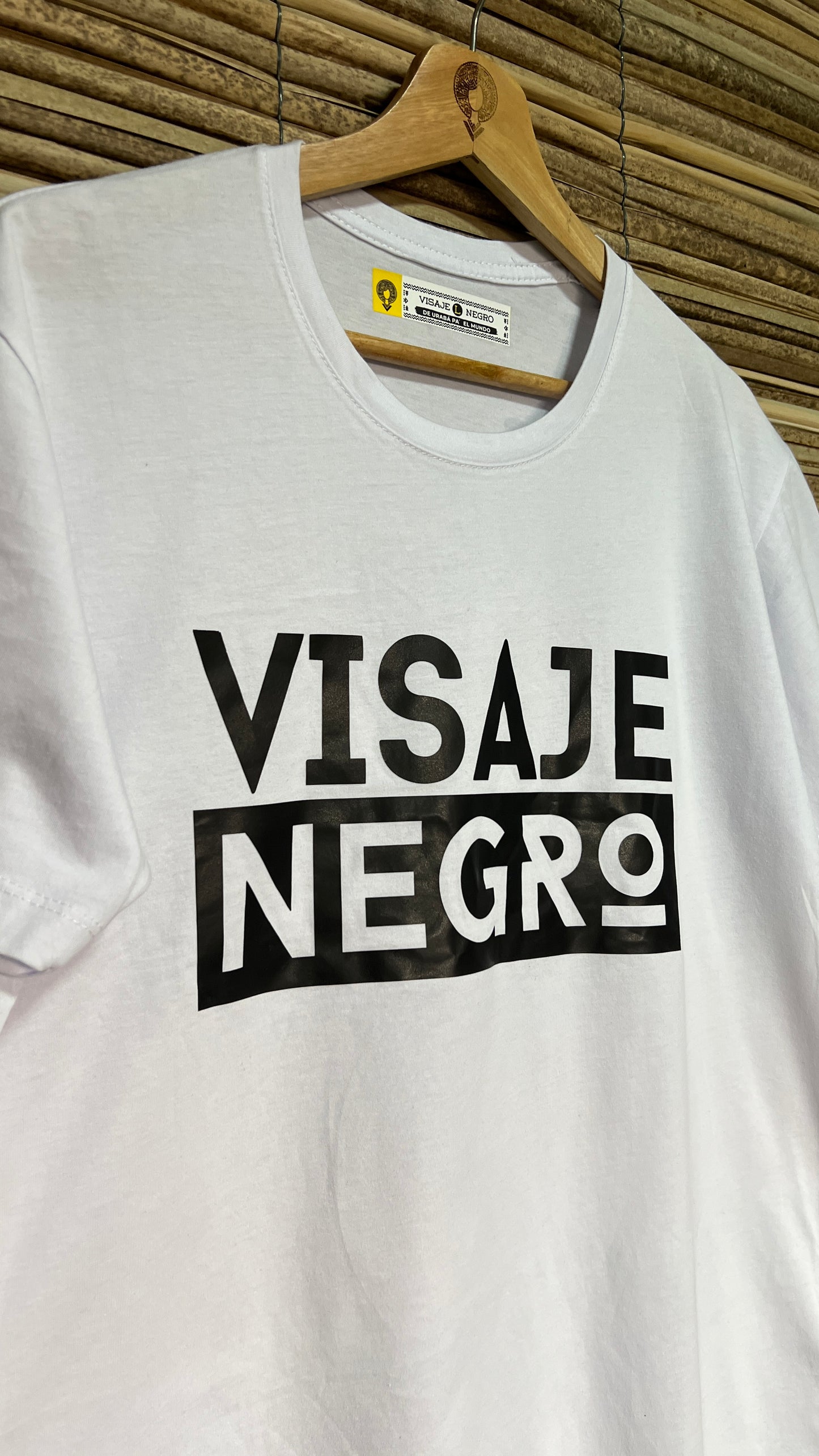 Camiseta estampada blanca talla l visaje aletoso