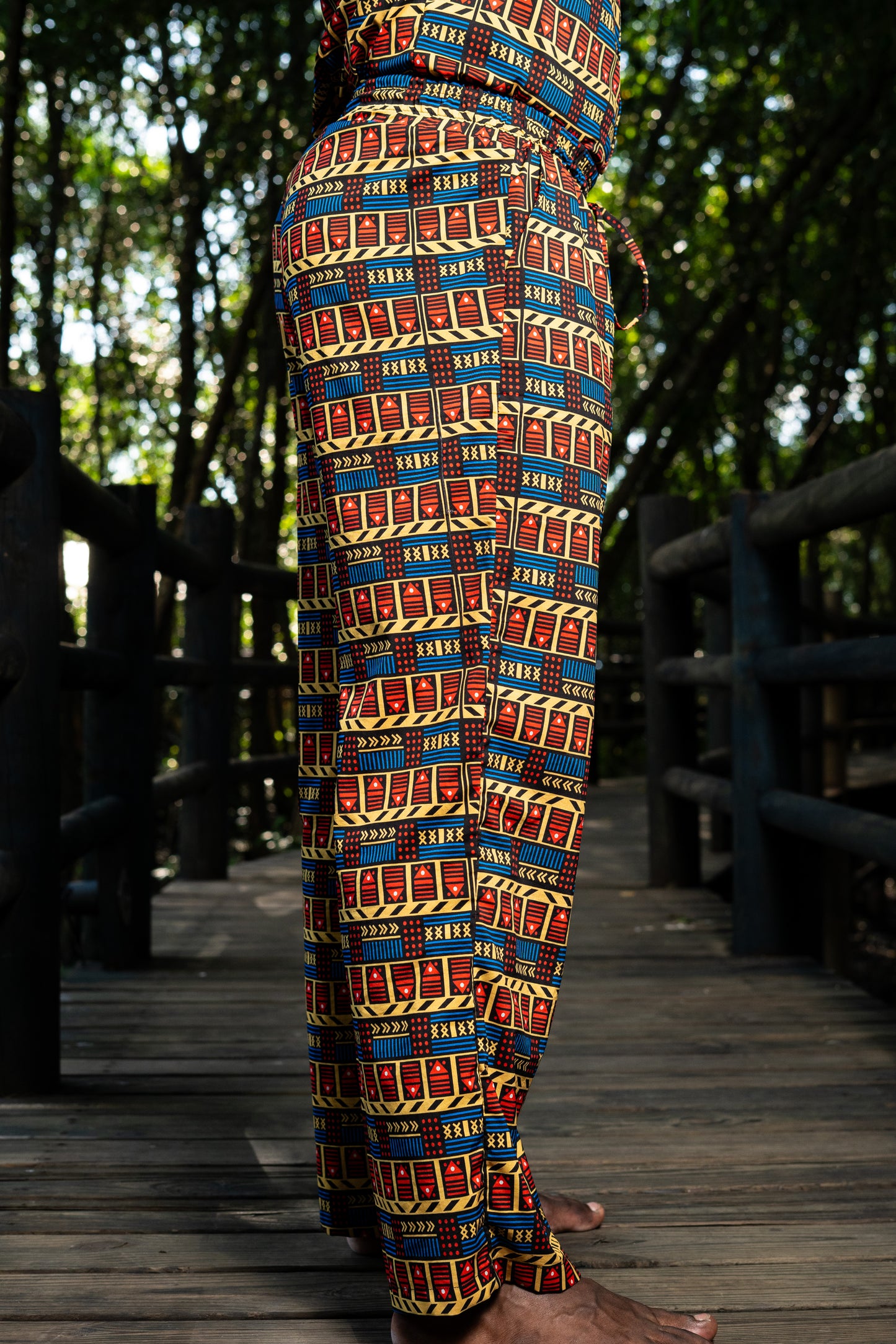 Pantalón Estampado Bota Ancha Diseño Vaivén de Peces