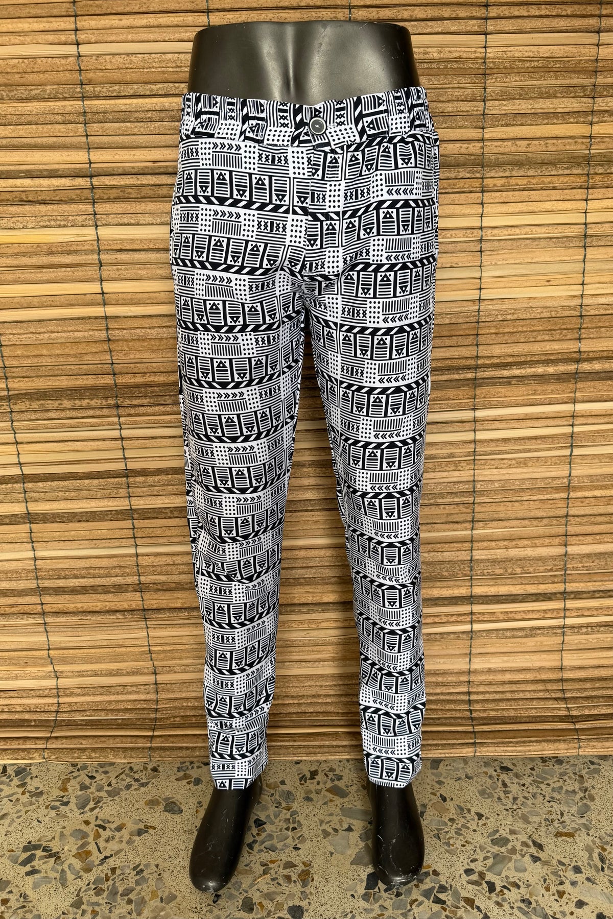 Pantalón unisex Estampado Diseño Vaivén de peces Negro