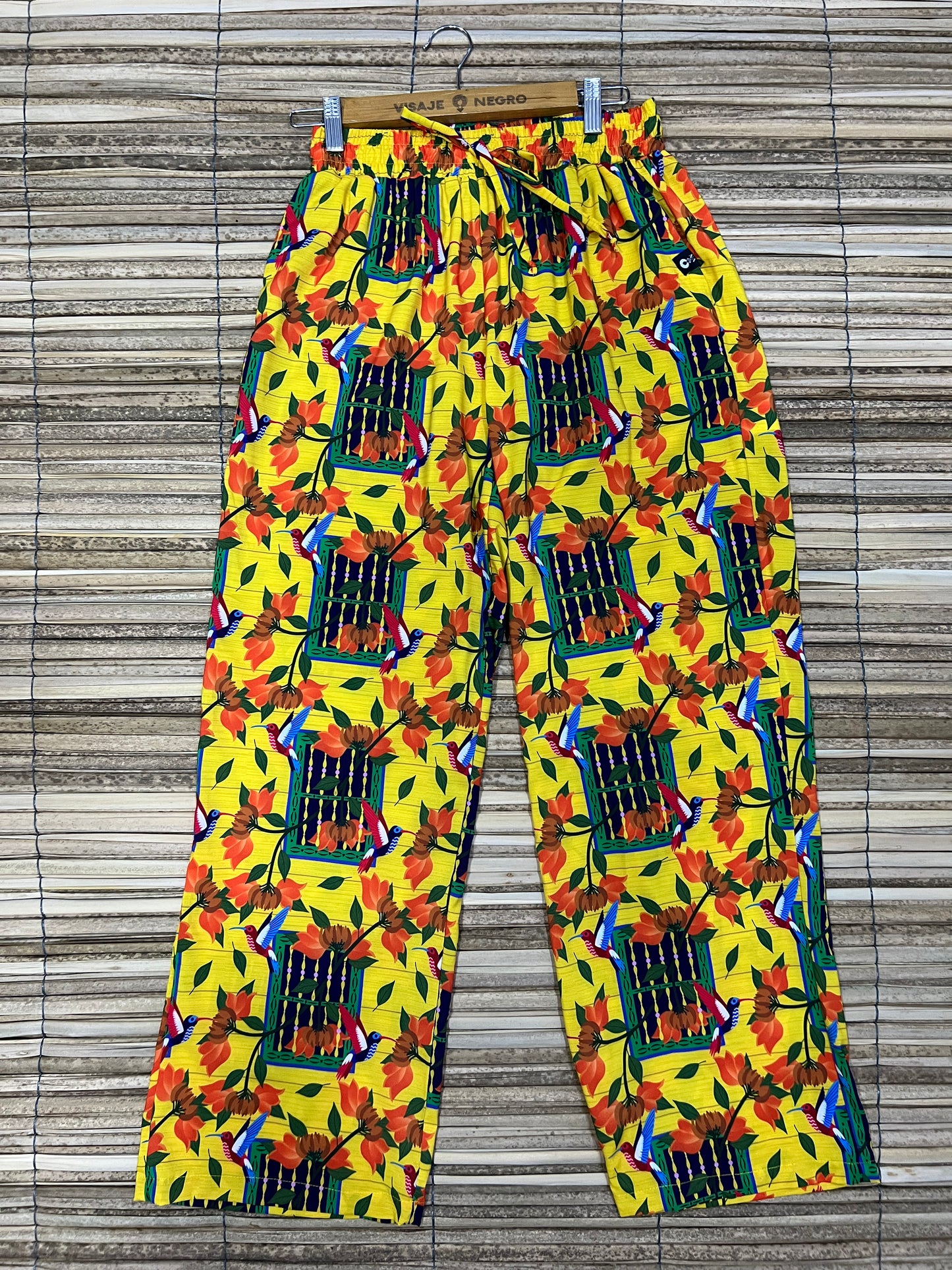 Pantalón unisex bota ancha Ventana de Bolillo