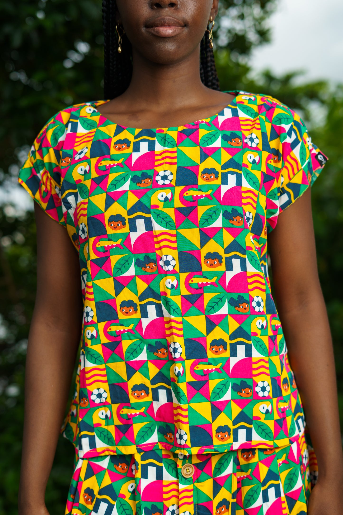 Blusa femenina estampada- Diseño Obrero
