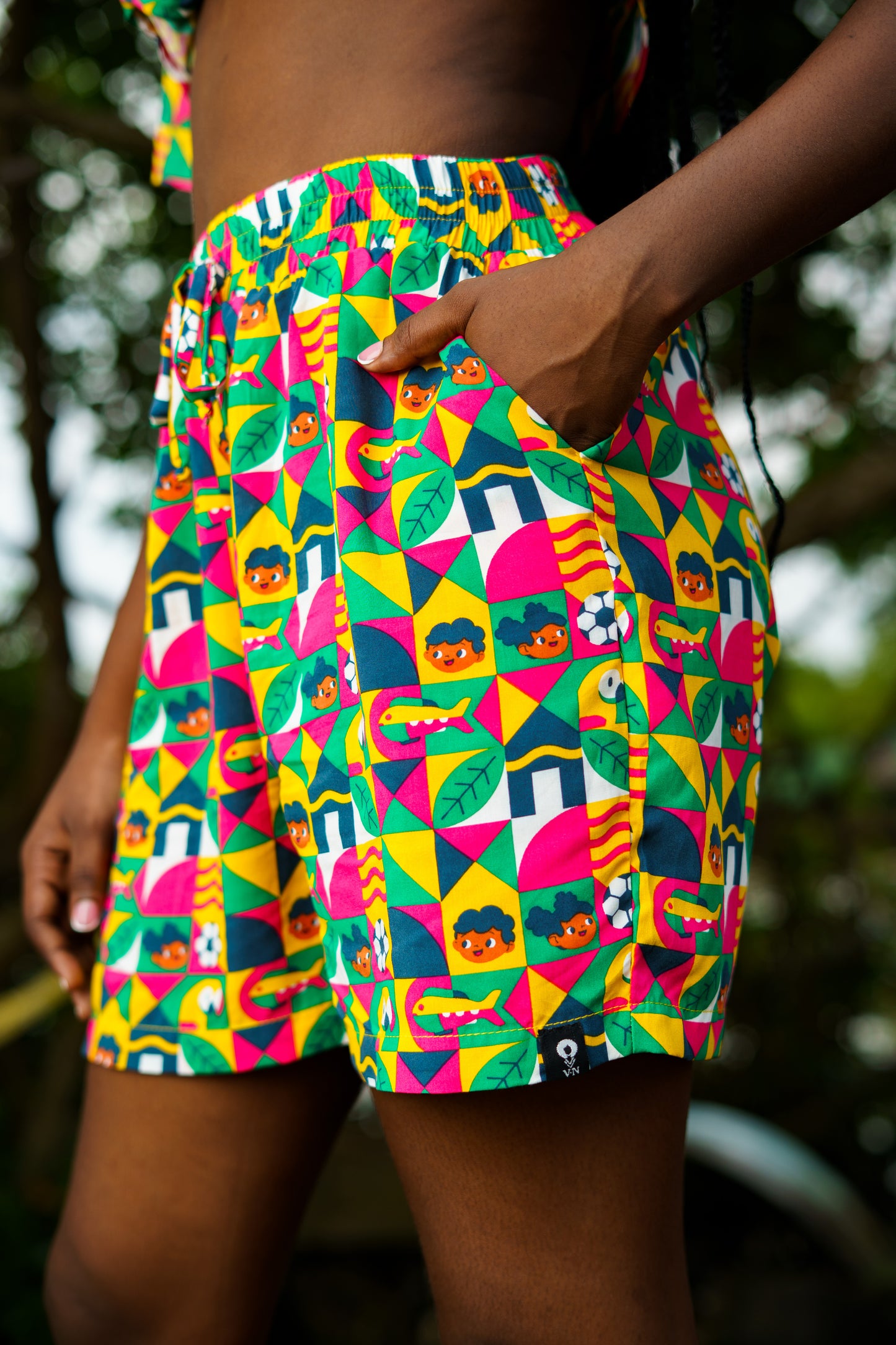 Bermuda/Short unisex estampado Barrio Obrero