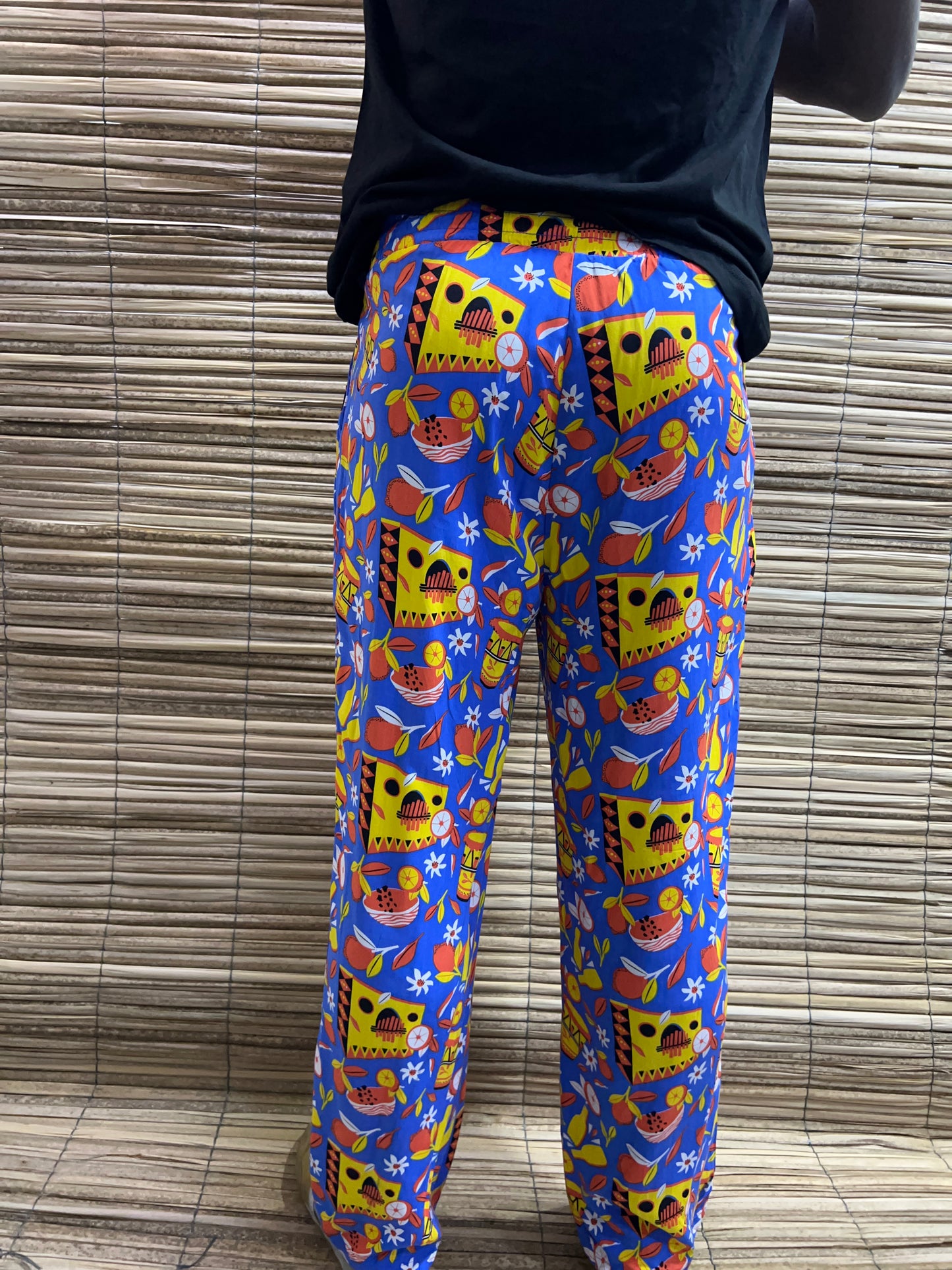 Pantalón estampado unisex Bota Ancha Diseño Sexteto