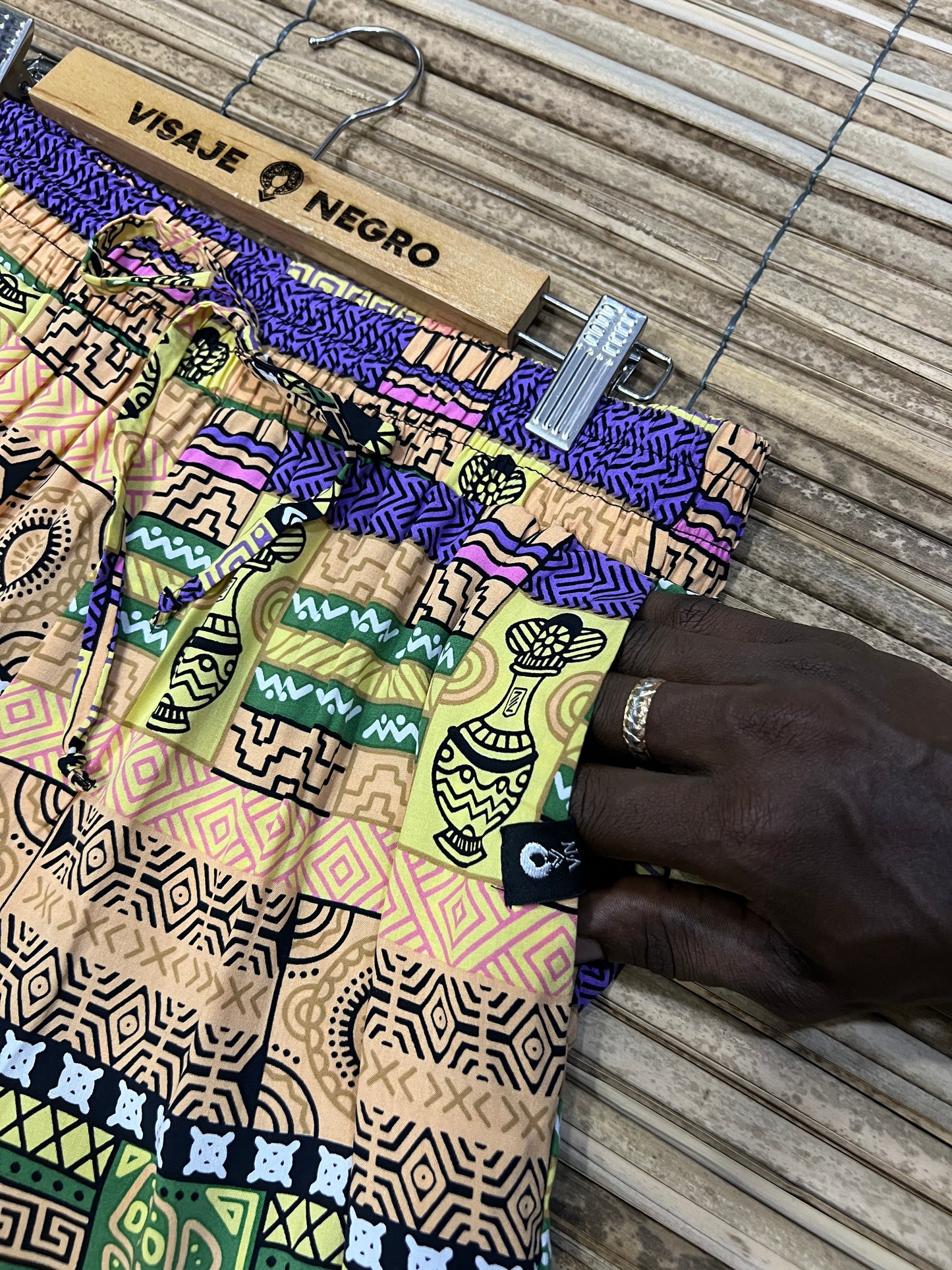 Pantalón estampado unisex Bota Ancha Diseño Artesanos