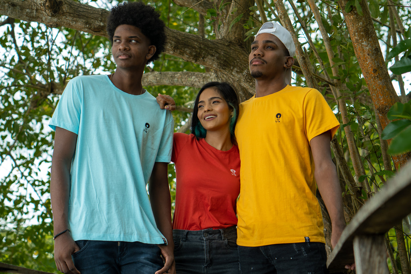Camiseta bordado afro talla L