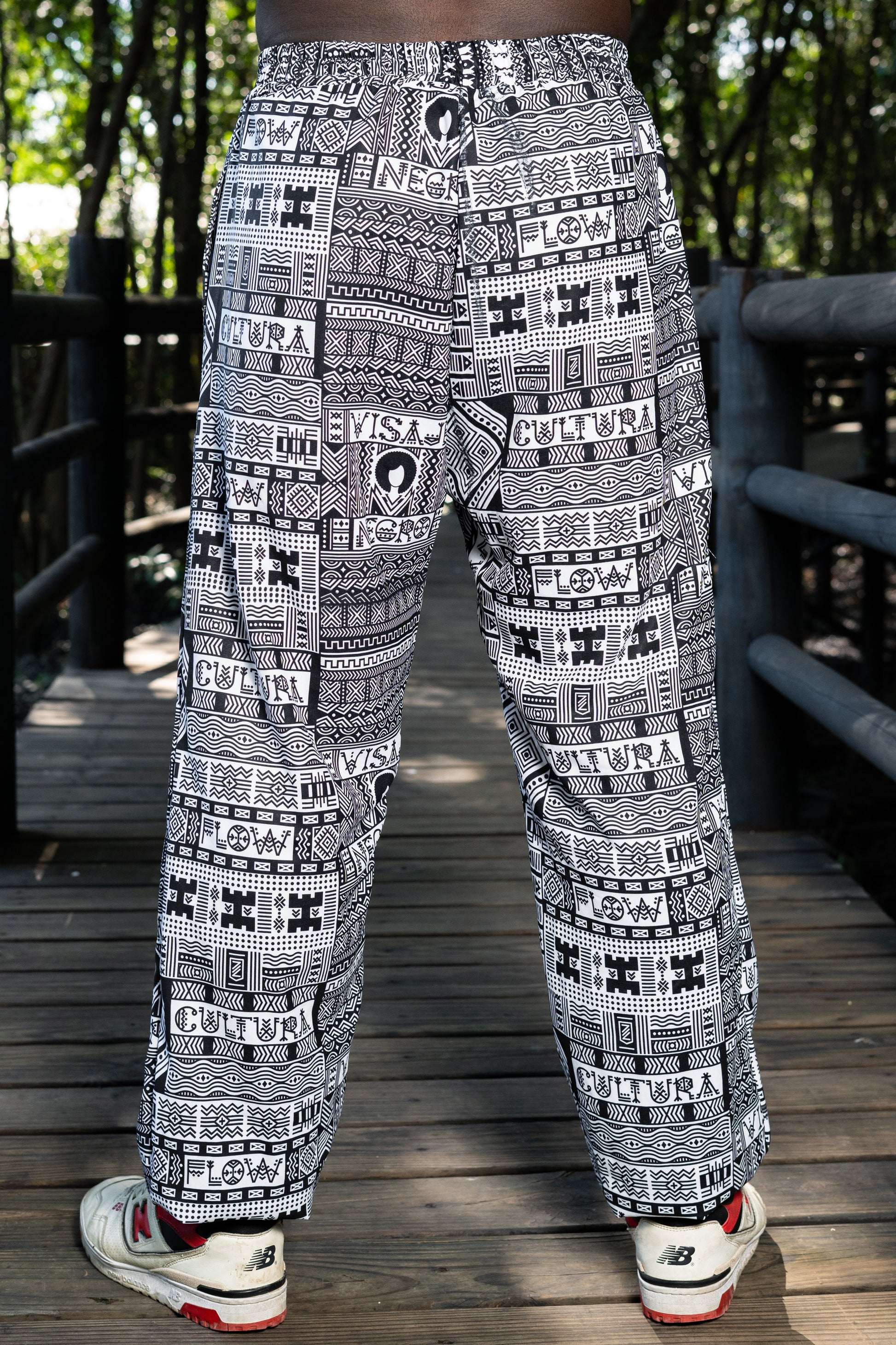 Jogger aladino Cultura Afrofuturista – diseño étnico colombiano Visaje Negro
