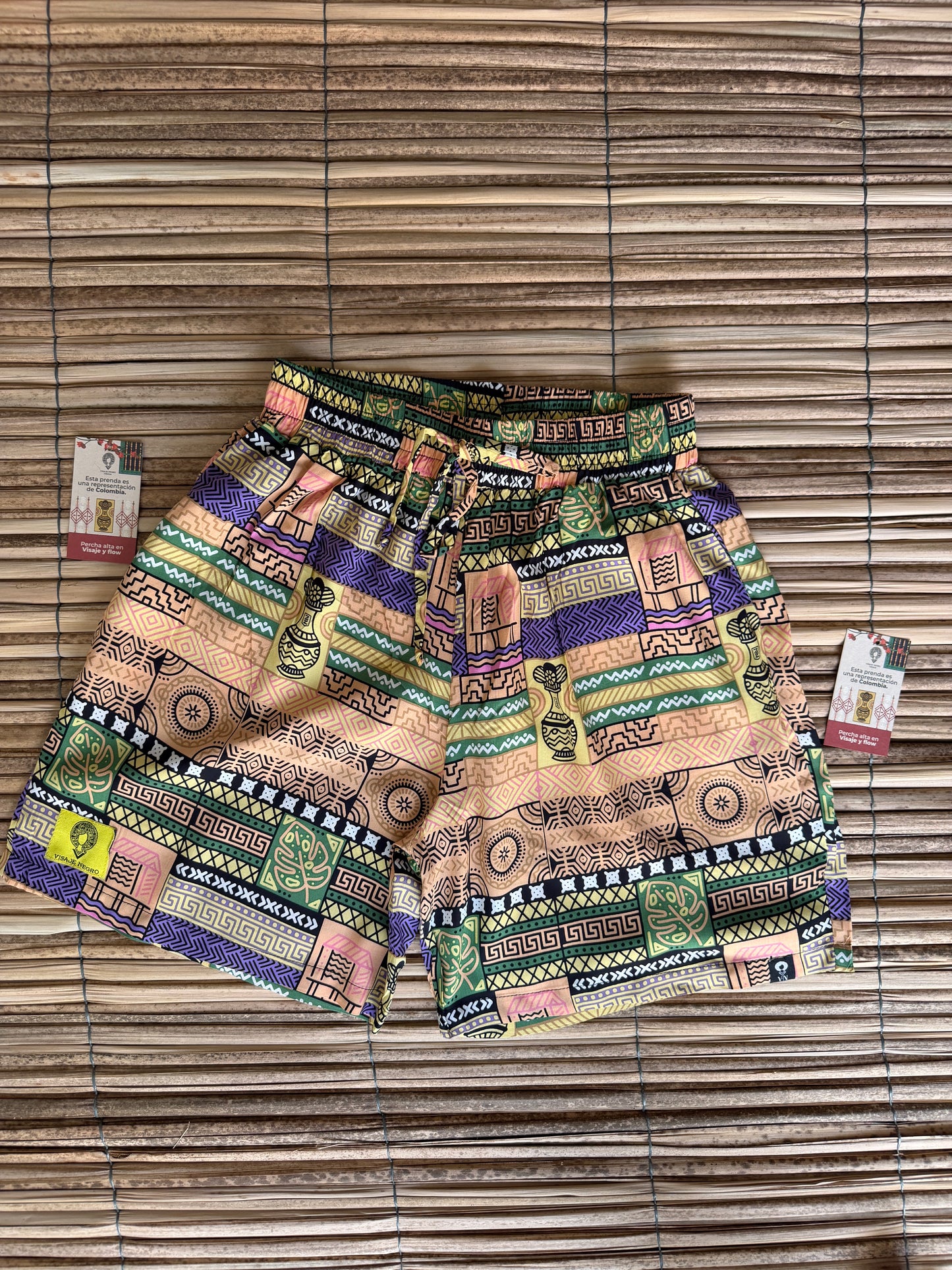 Bermuda/Short unisex estampado  Artesanos