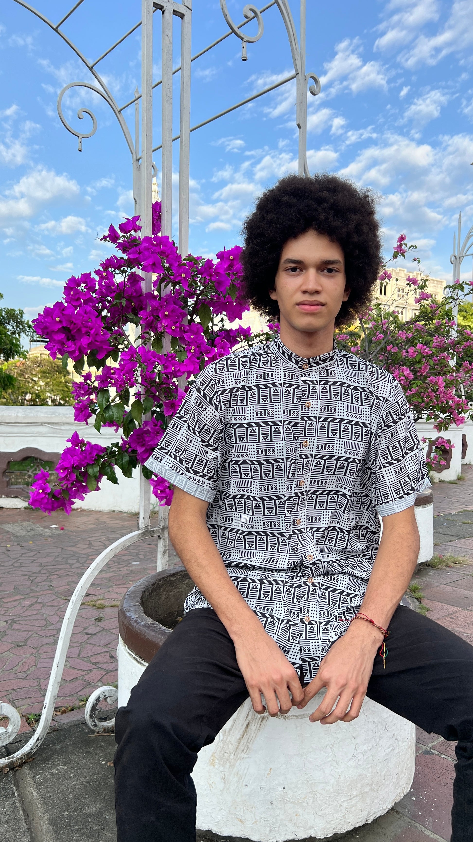 Camisón Vaivén de peces B/N – diseño étnico colombiano Visaje Negro