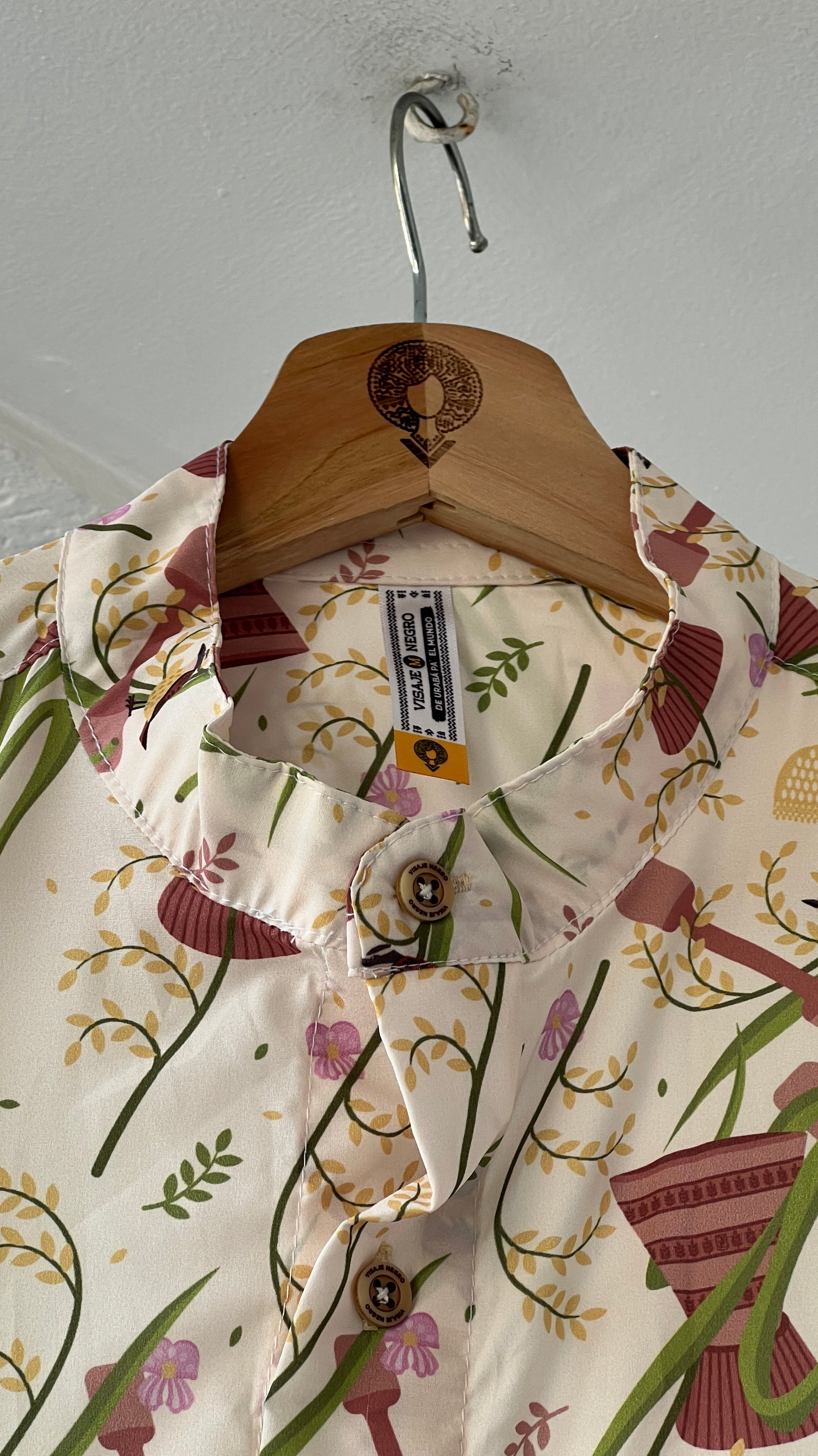 Camisa Pilón-camisa cuello nerú- Ropa Afro Colombiana – diseño étnico colombiano Visaje Negro