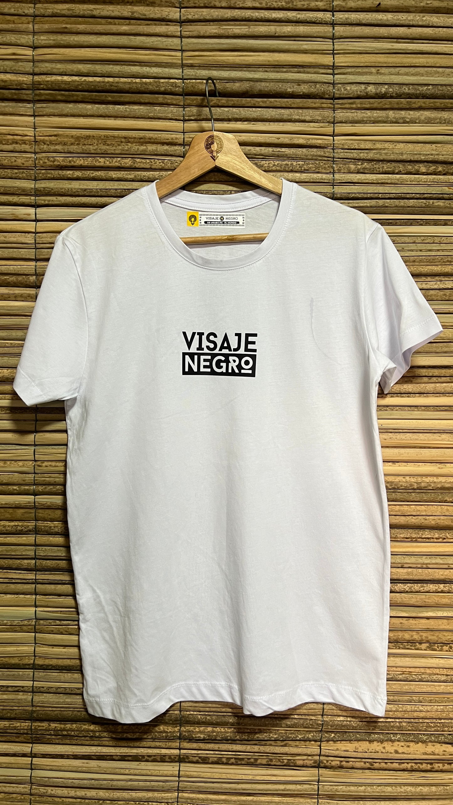 Camiseta estampada blanca talla M Visaje sobrio