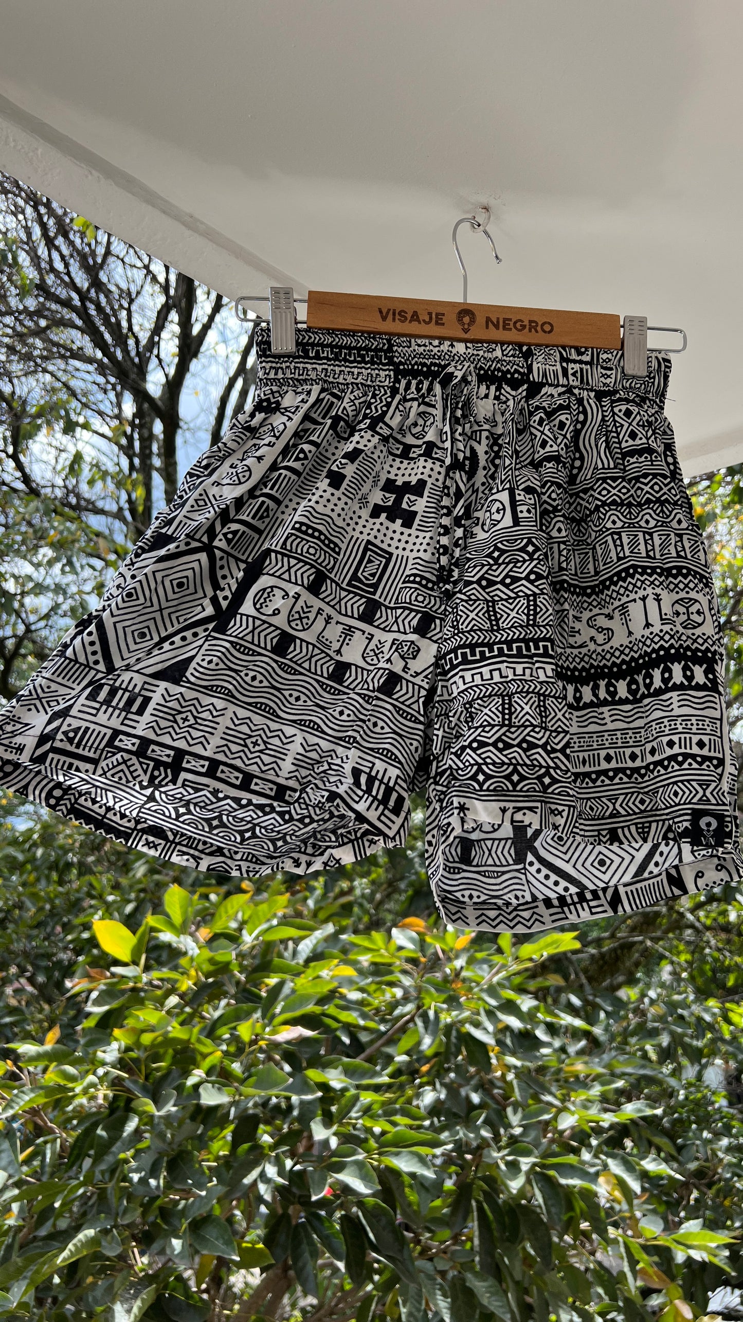 Bermuda/Short unisex estampado Cultura Afrofuturista