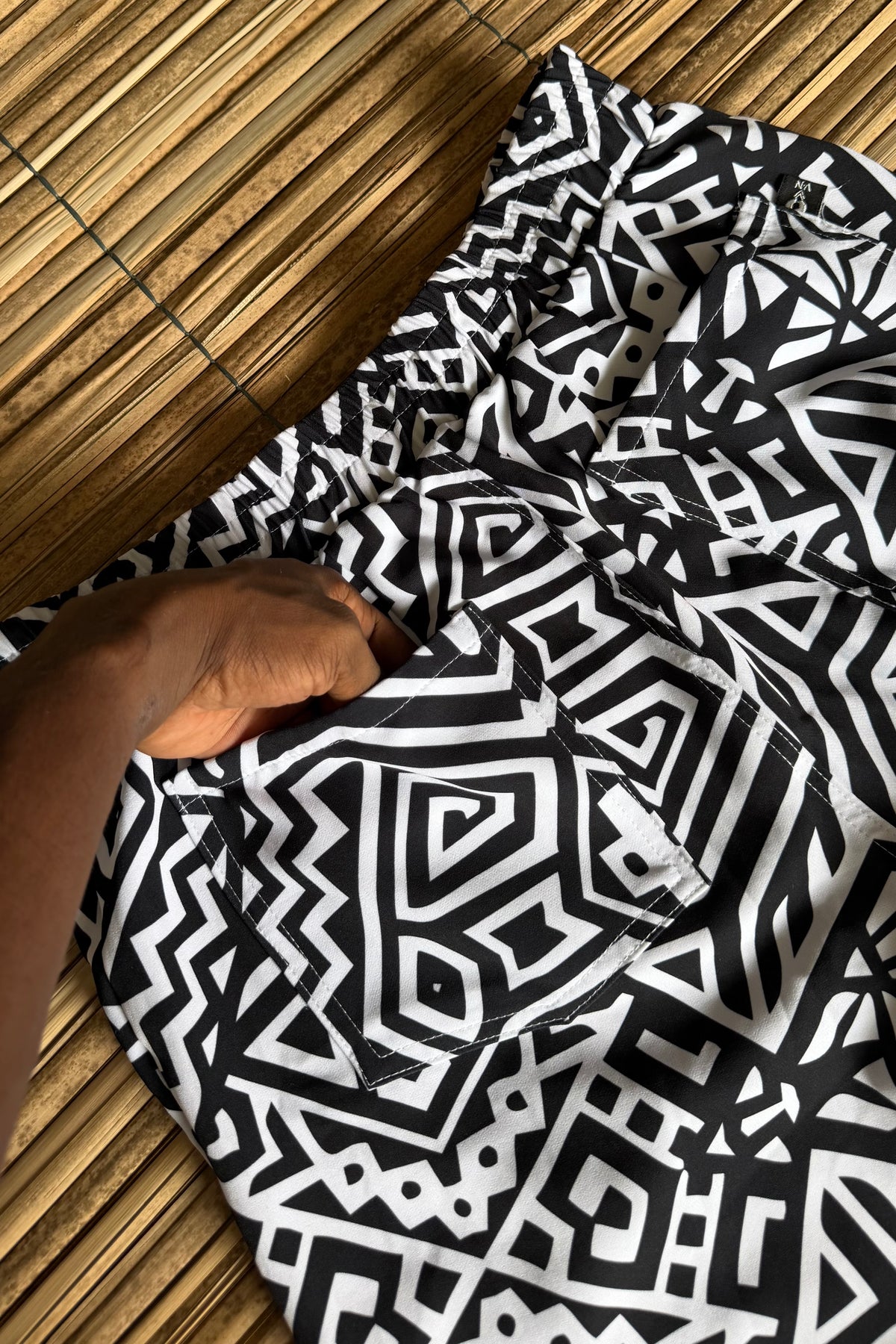 Pantalón unisex Estampado Diseño Techo e paja