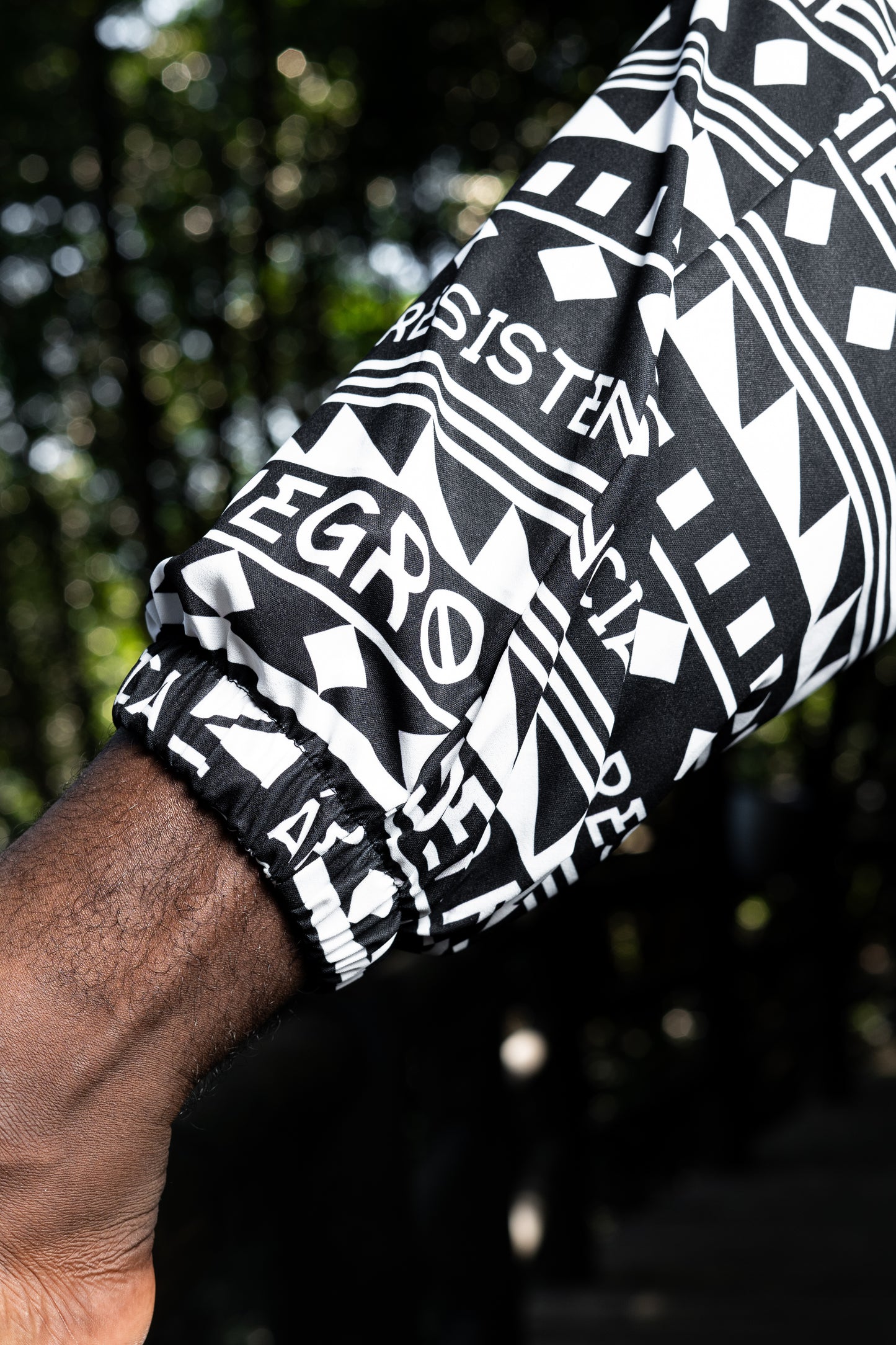 Jogger estampado Poder Negro