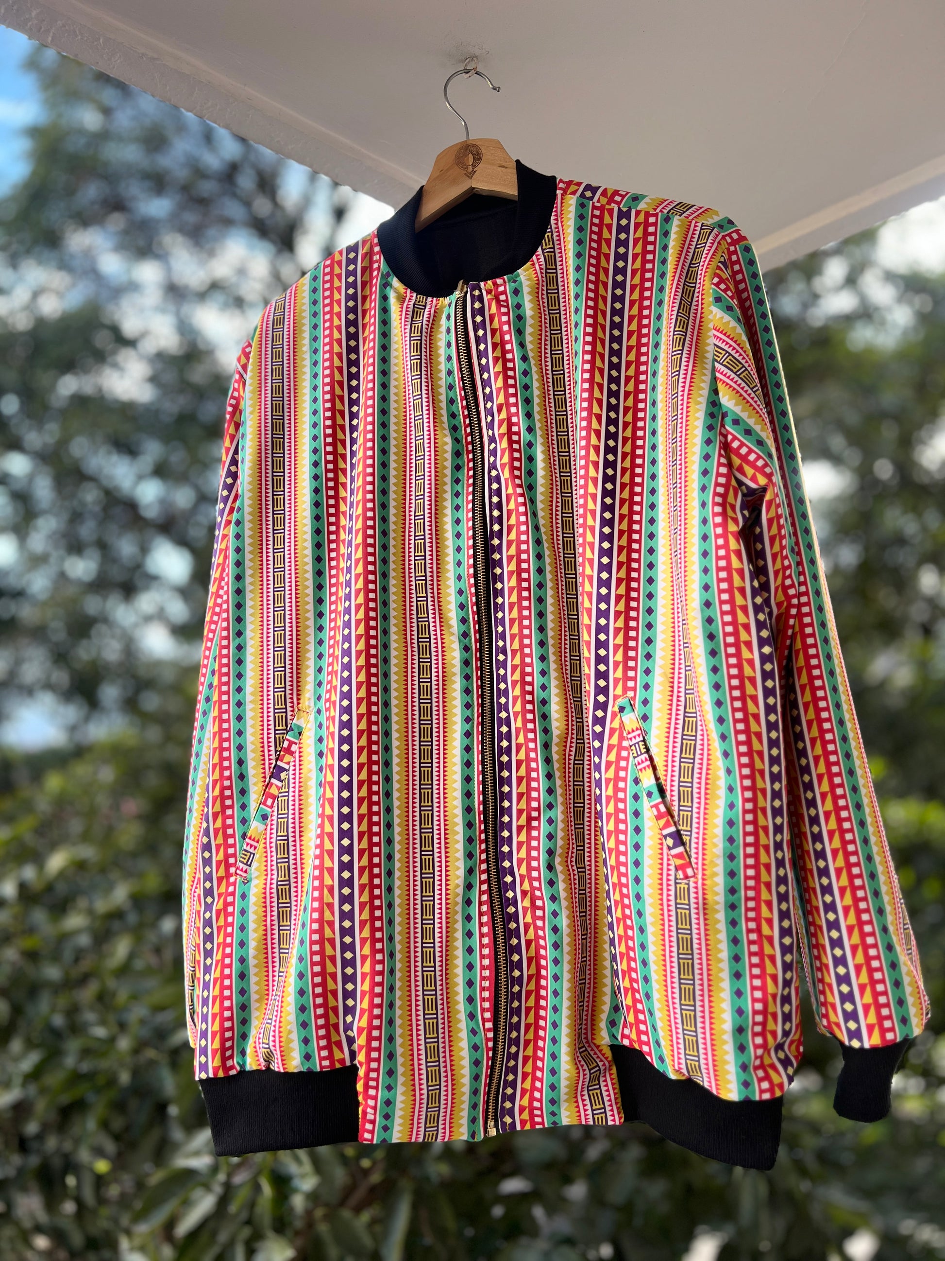Chaqueta caminos – diseño étnico colombiano Visaje Negro
