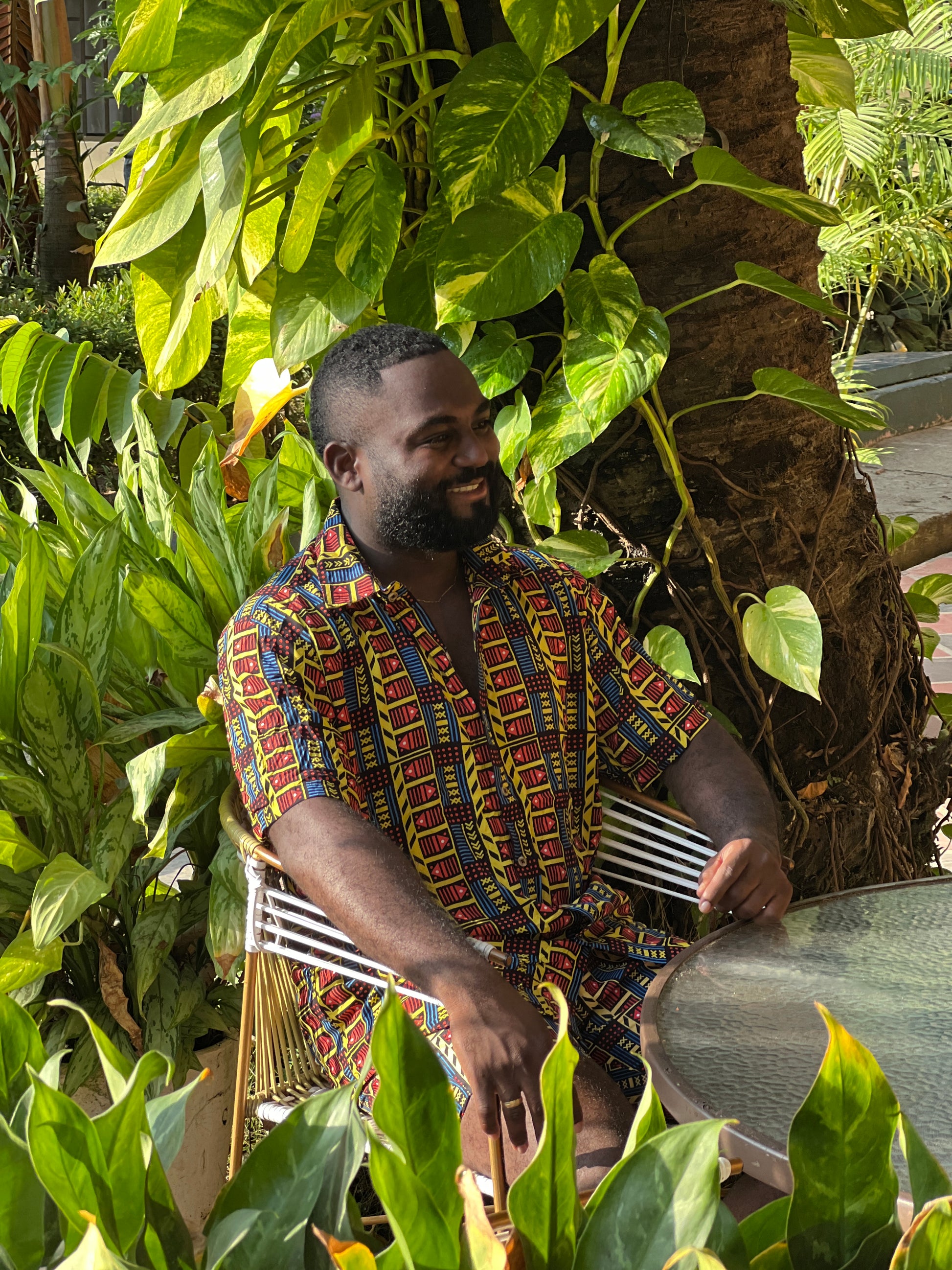 Camisa Vaivén de Peces Cuello Inglés - Ropa Afro Colombiana – diseño étnico colombiano Visaje Negro