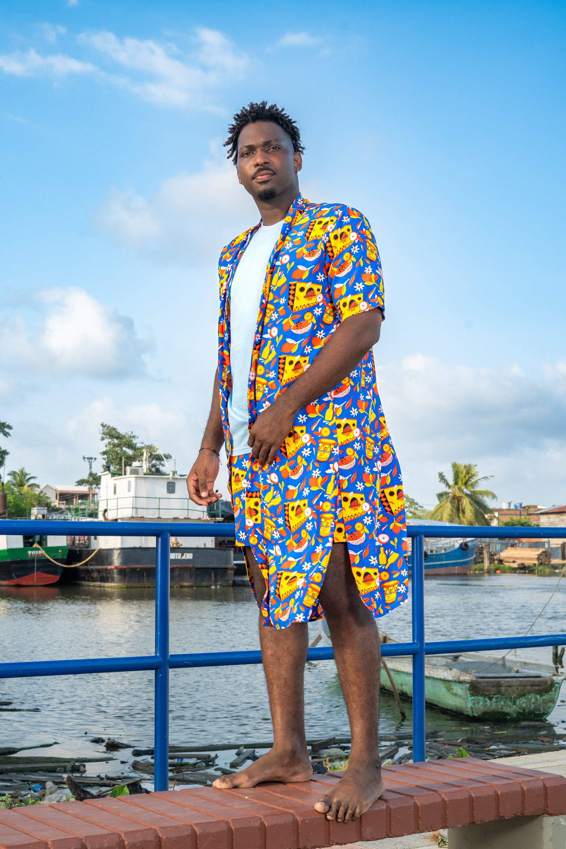 Kimono largo sin género estampado SEXTETO – 100% viscosa fresca | Visaje Negro – diseño étnico colombiano Visaje Negro