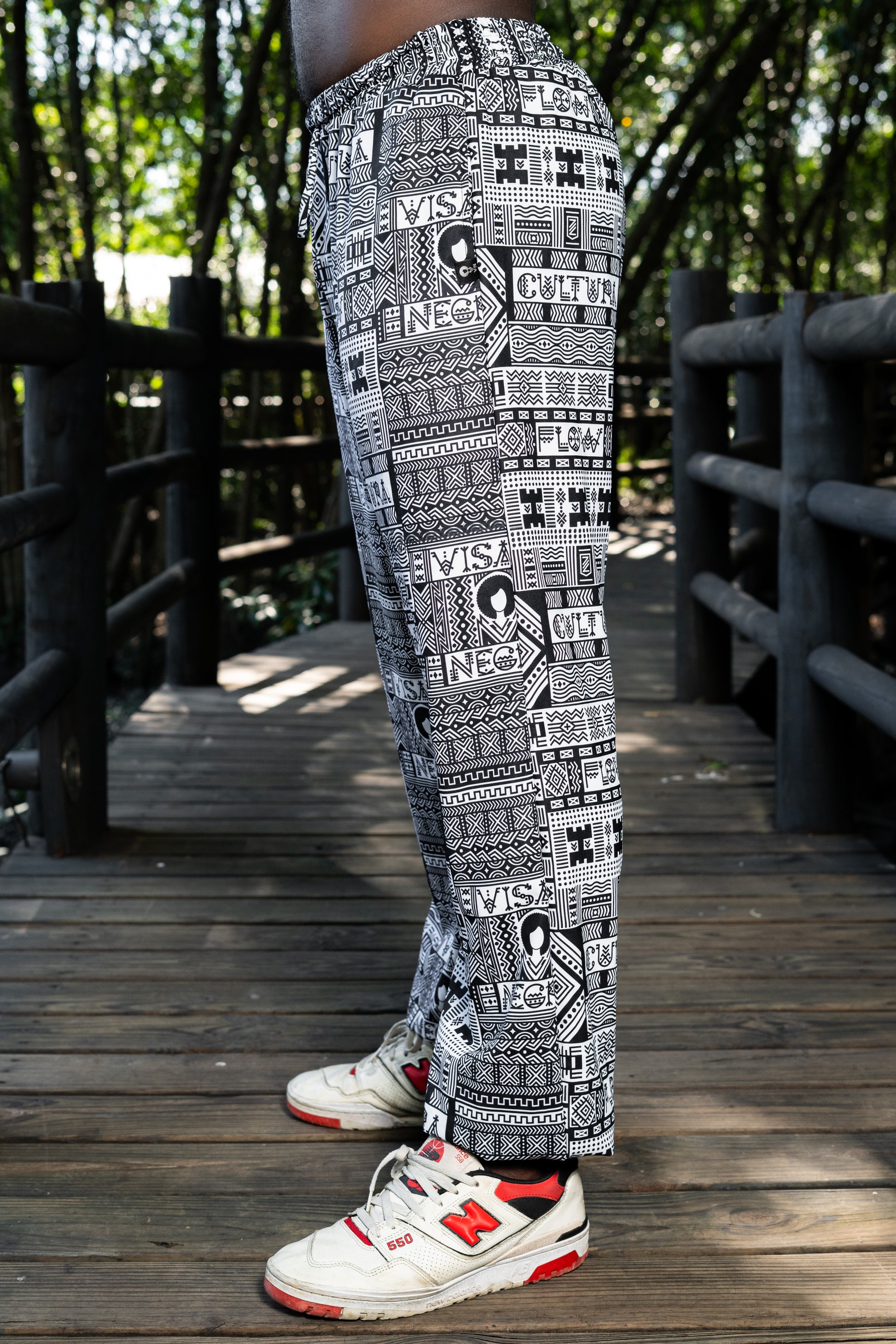 Jogger aladino Cultura Afrofuturista – diseño étnico colombiano Visaje Negro
