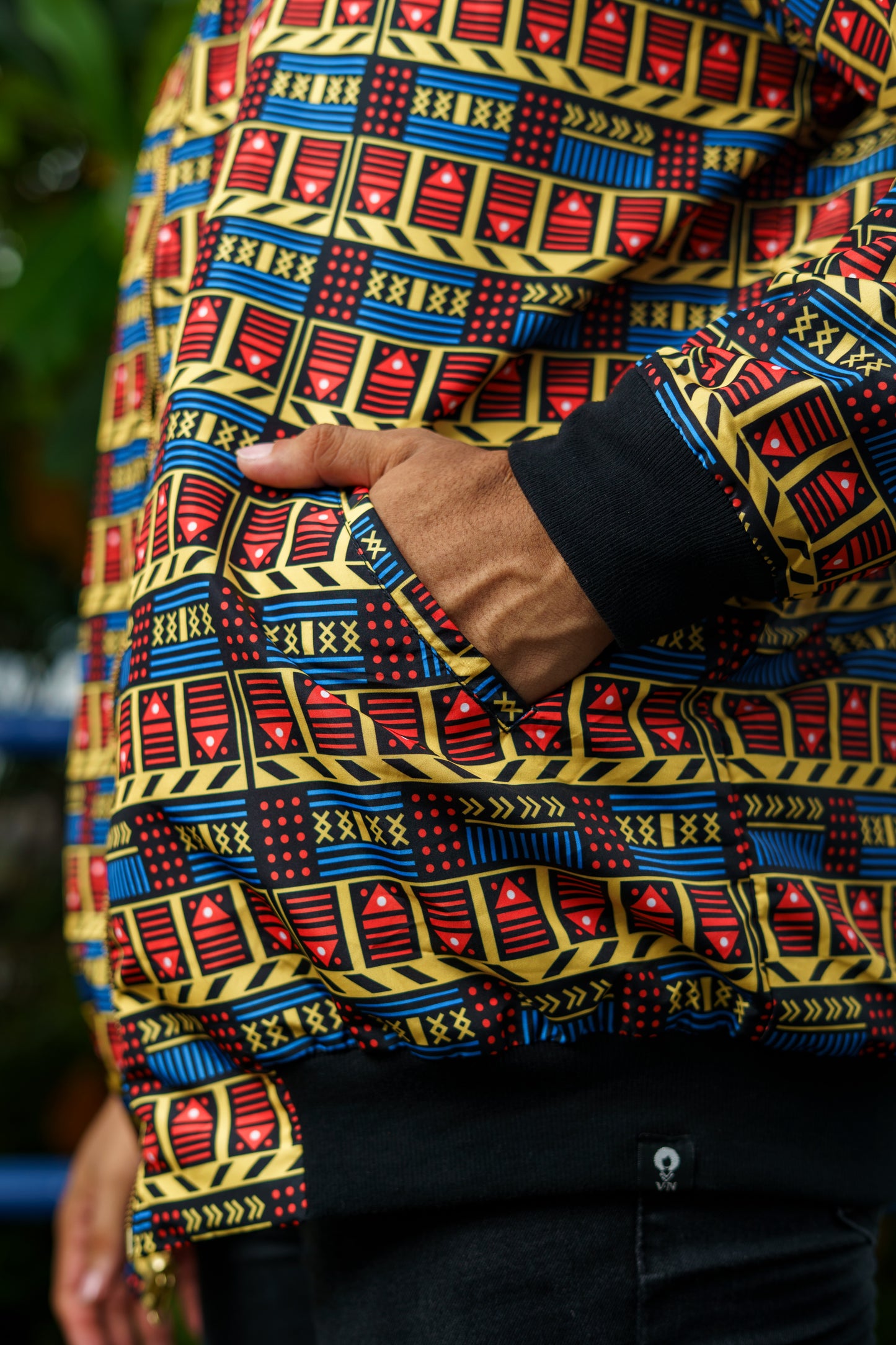 Chaqueta Reversible Doble Faz Vaivén de Peces | Diseño Afrocaribeño Oversized