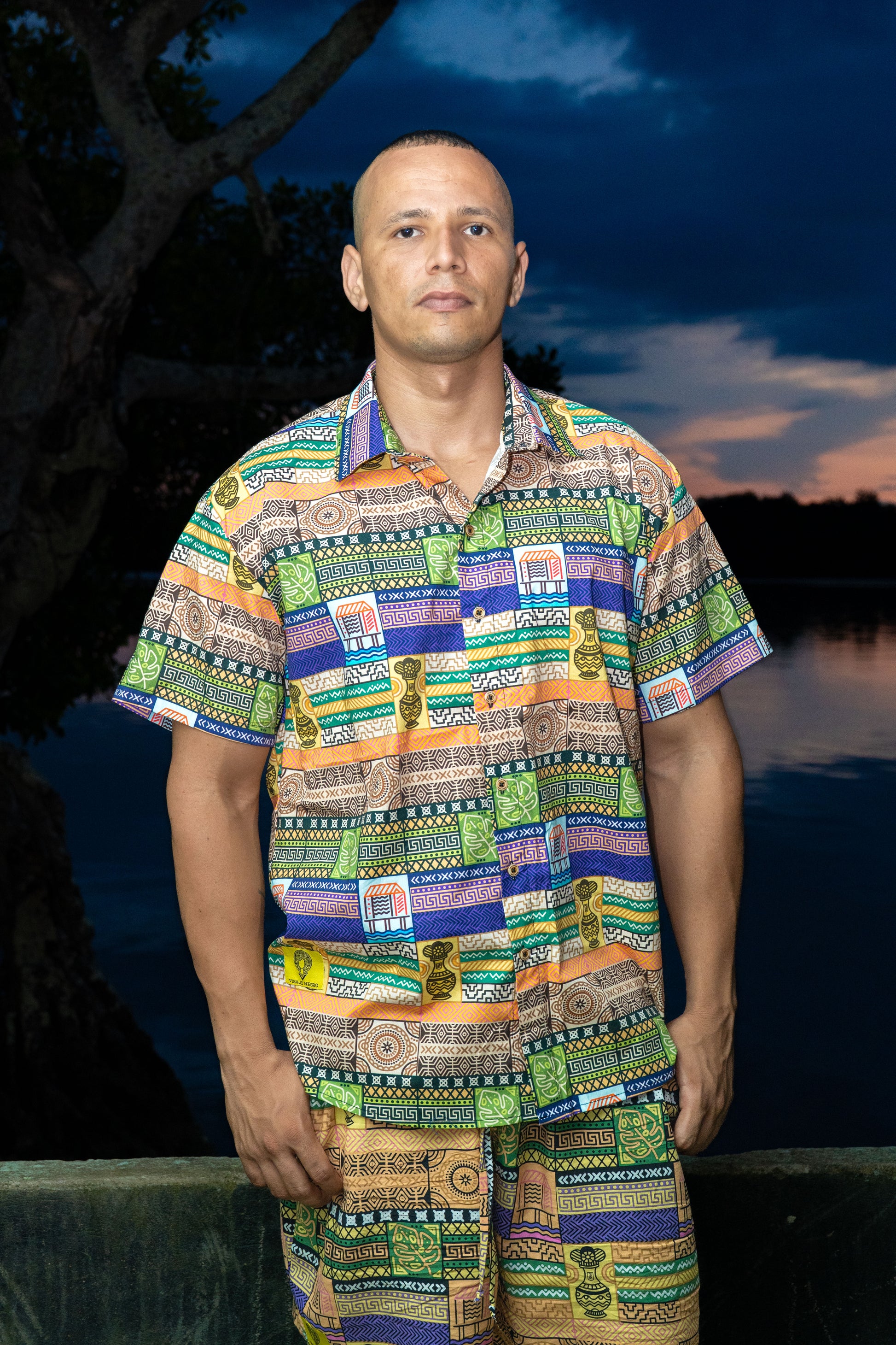 camisa con el poporo 