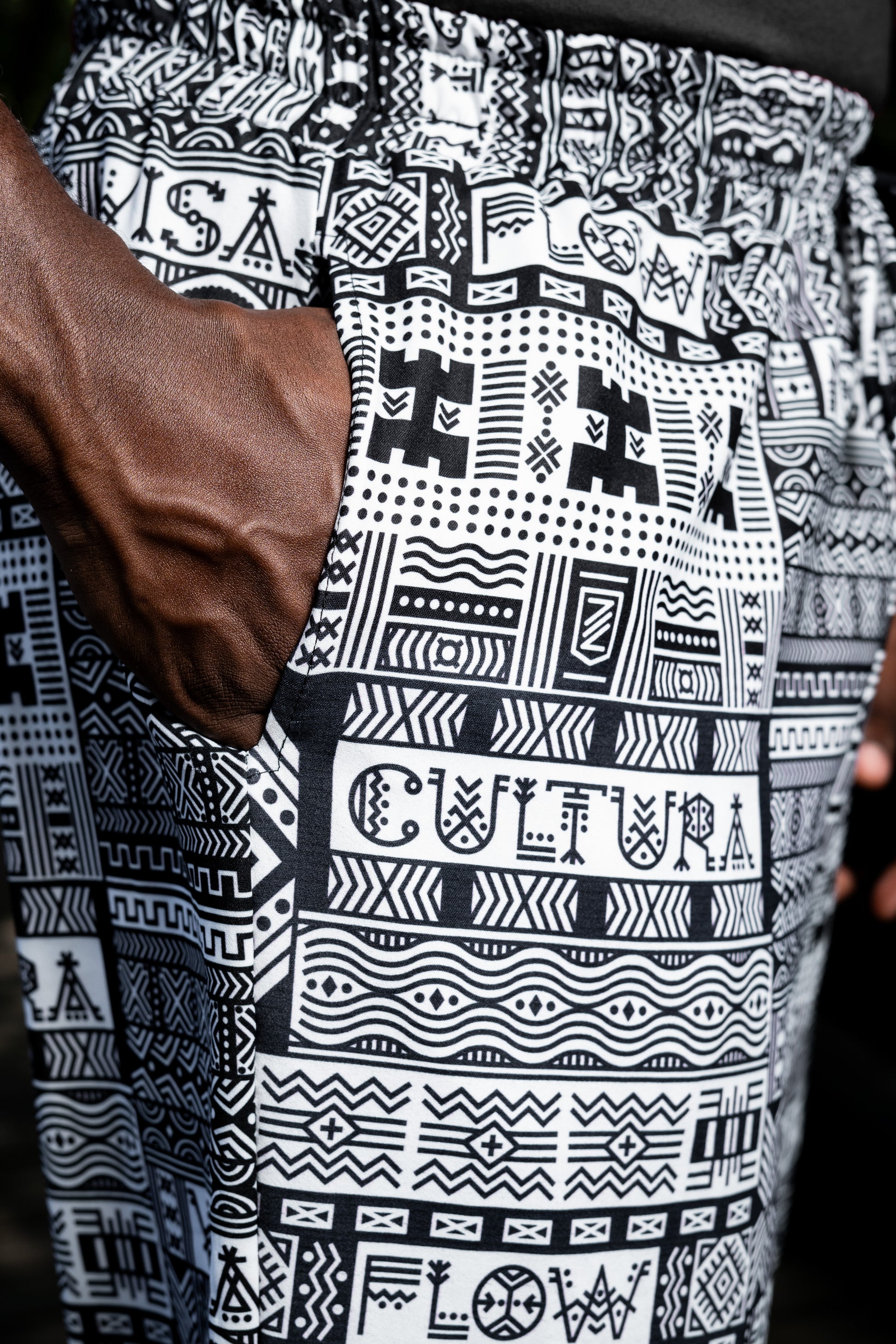 Jogger aladino Cultura Afrofuturista – diseño étnico colombiano Visaje Negro