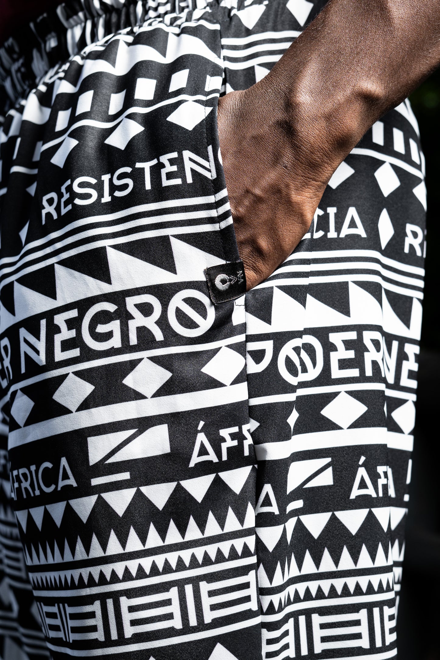 Jogger estampado Poder Negro