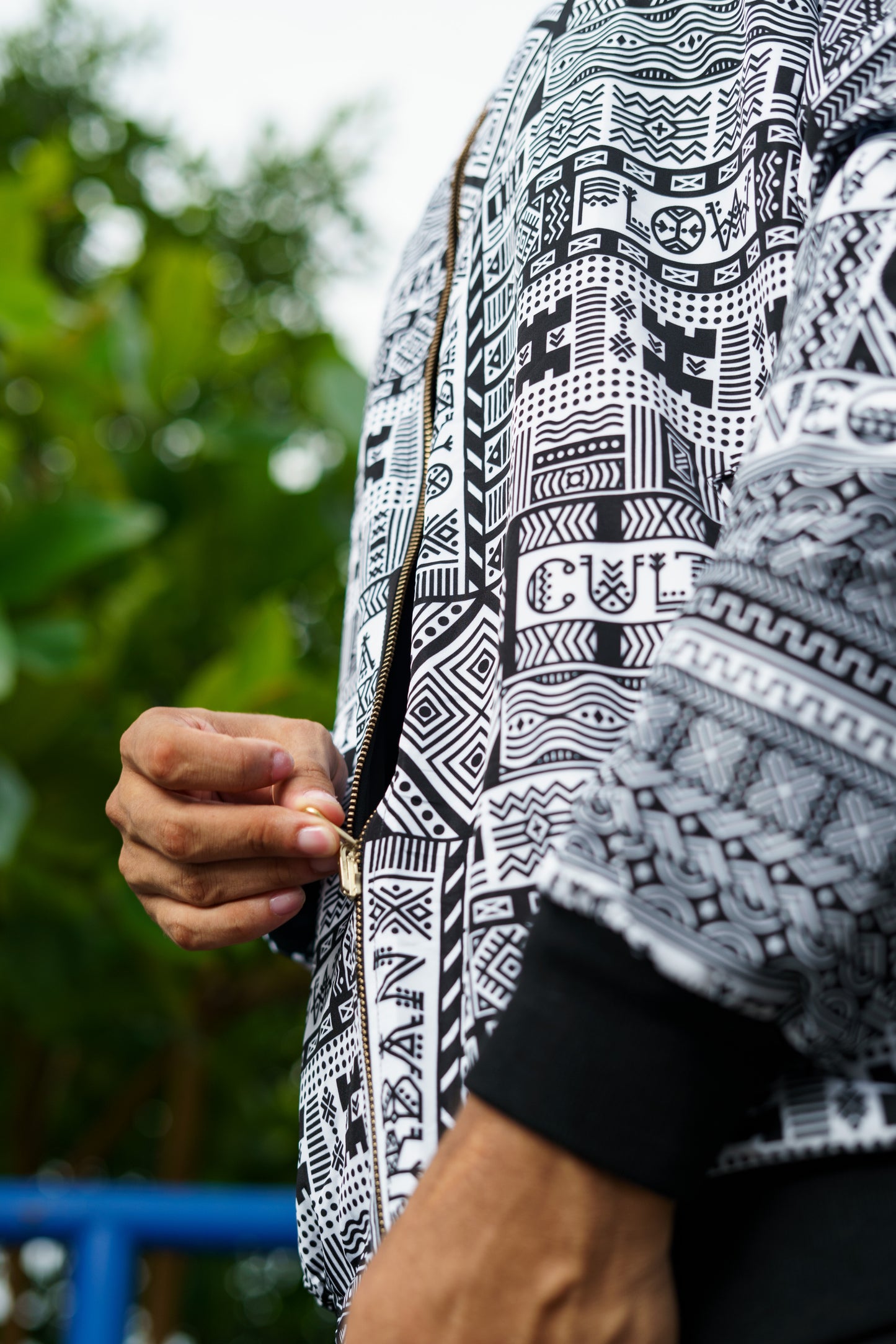 Chaqueta estampada reversible Cultura Afrofuturista