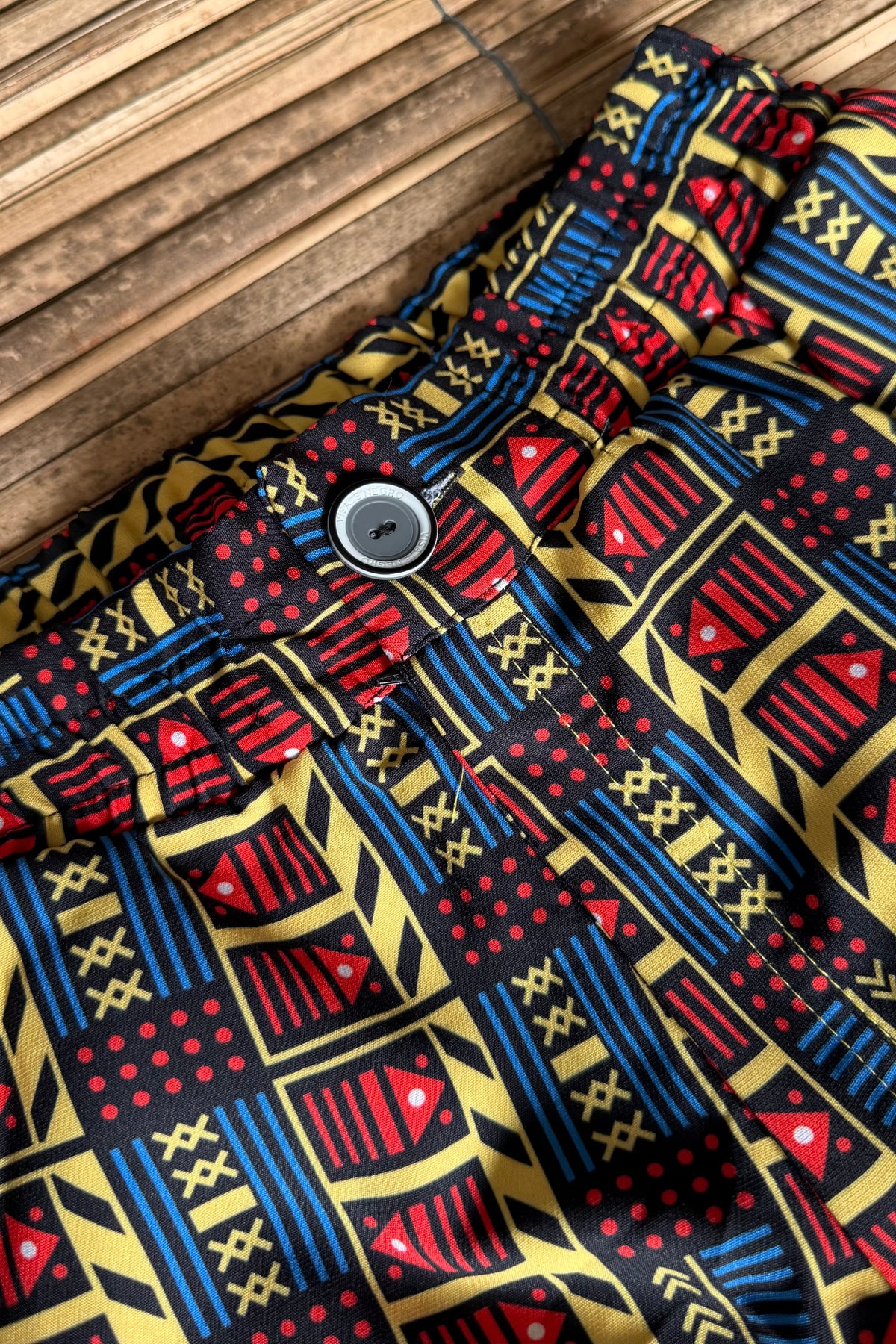Pantalón unisex Estampado Diseño Vaivén de peces