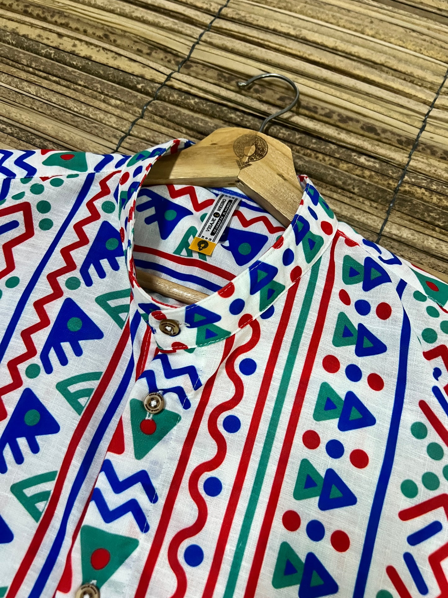 Camisa cuello Nerú-Tela tipo lino- Palafitos TALLA L